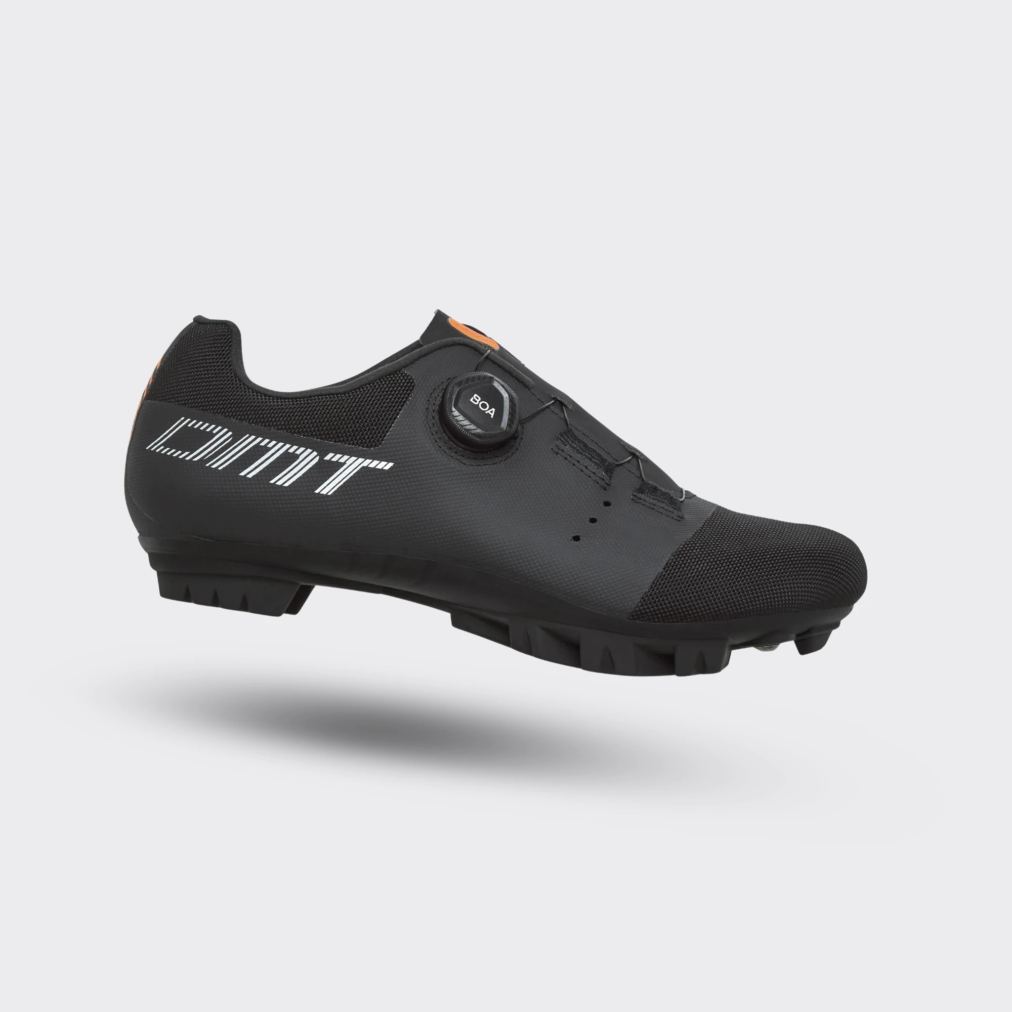 1. Pantofi ciclism XC DMT KM4 - negru