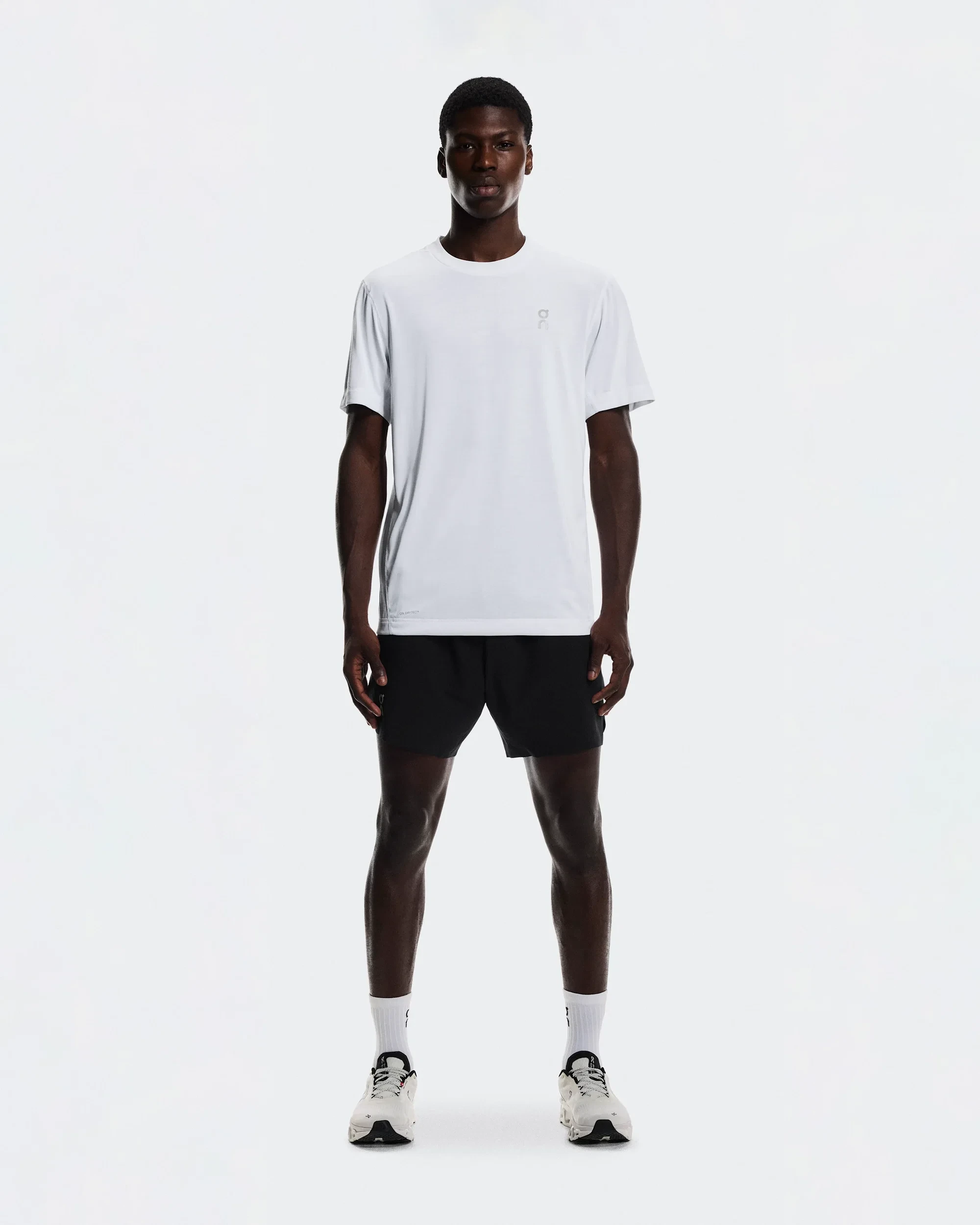 Pantaloni scurți On Train Shorts - negru | antrenament HIIT - 62508
