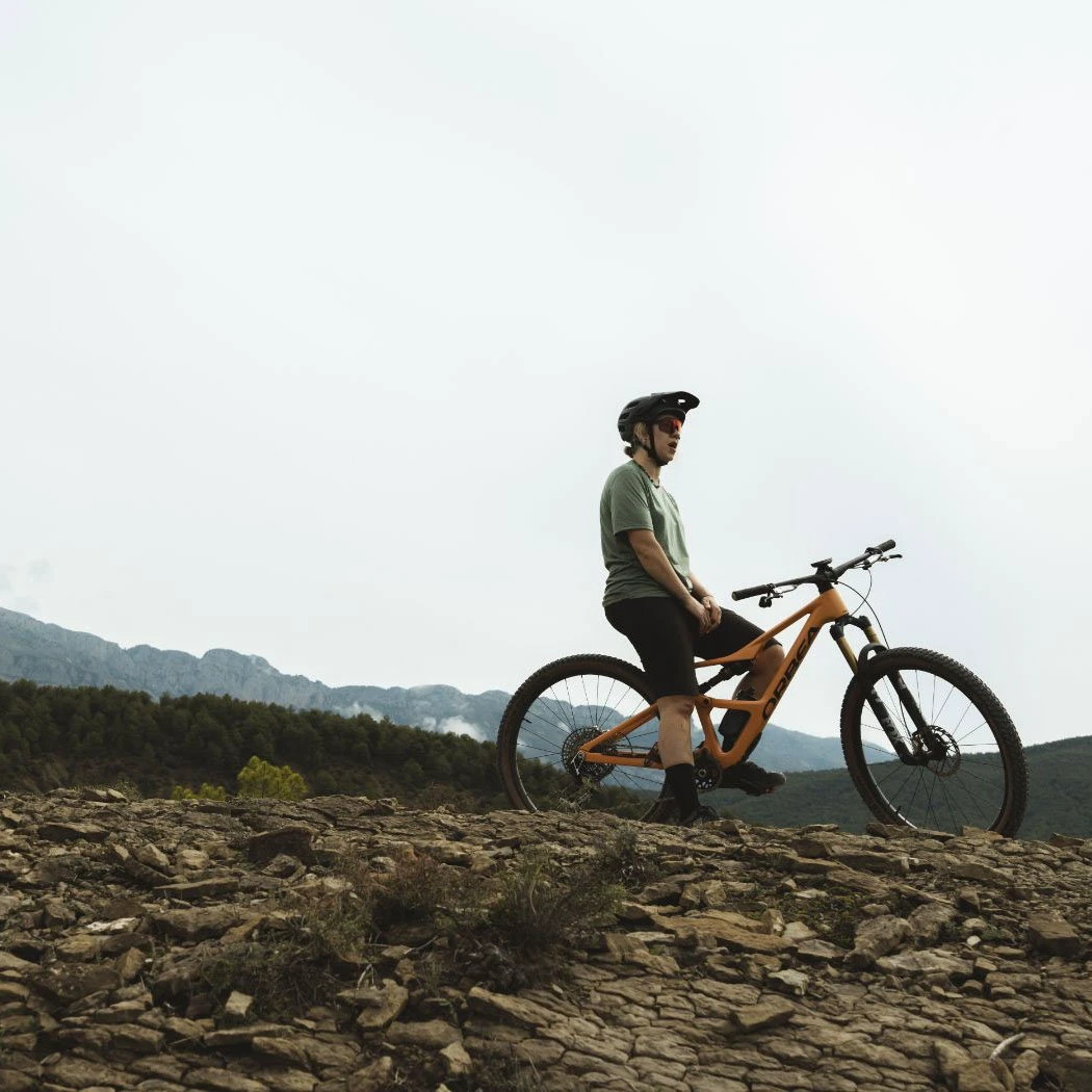 5. Bicicletă MTB Trail full suspension Orbea OCCAM SL M30 - Spaceship Green | Corn Yellow (Matt)