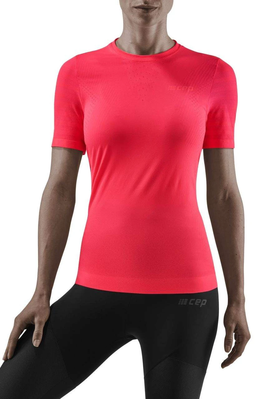 1. CEP - tricou cu maneca scurta - Run UltraLight Shirt W - Roz
