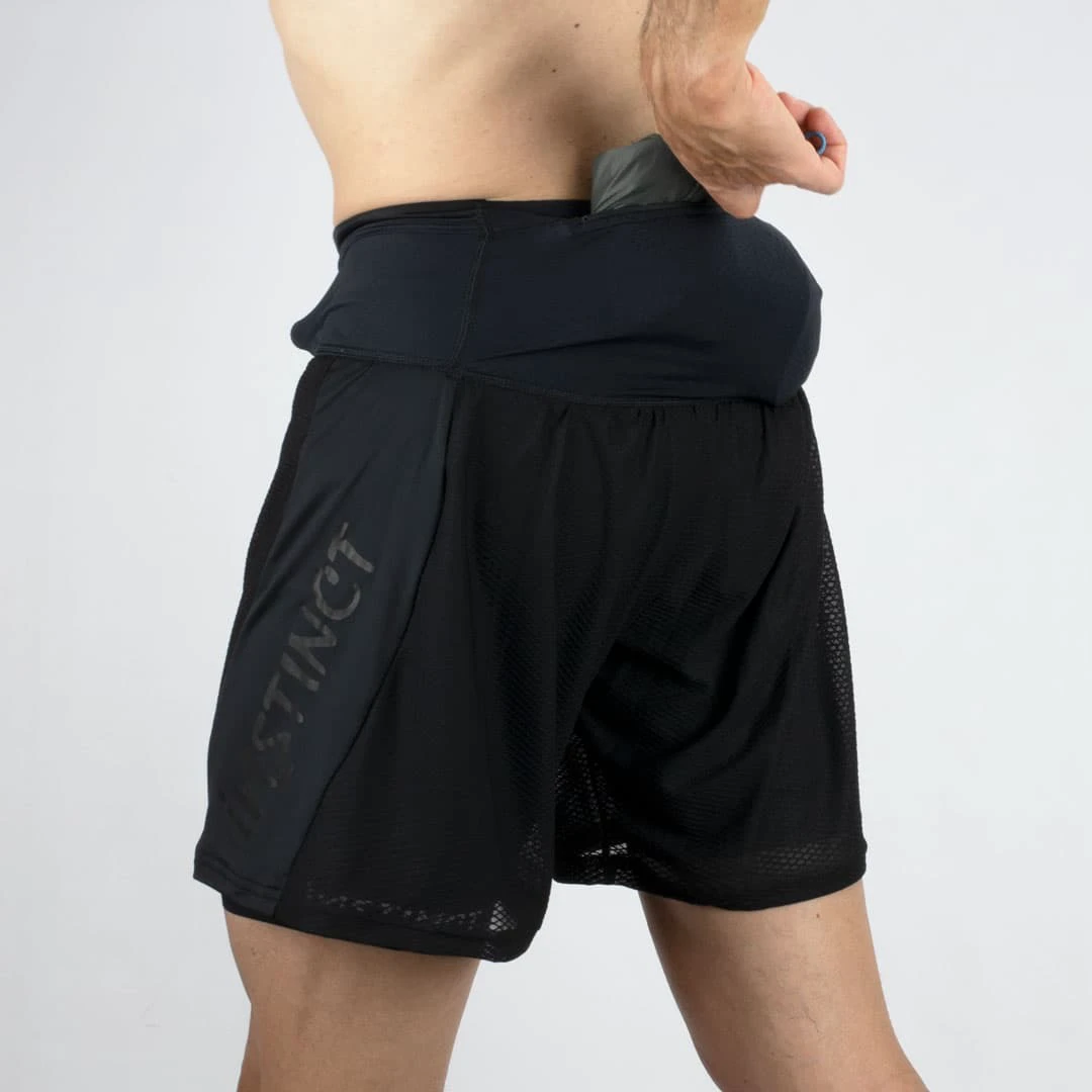 6. Instinct - Pantaloni scurti maraton barbati - Trail Short Marathon 2-in-1 - Negru