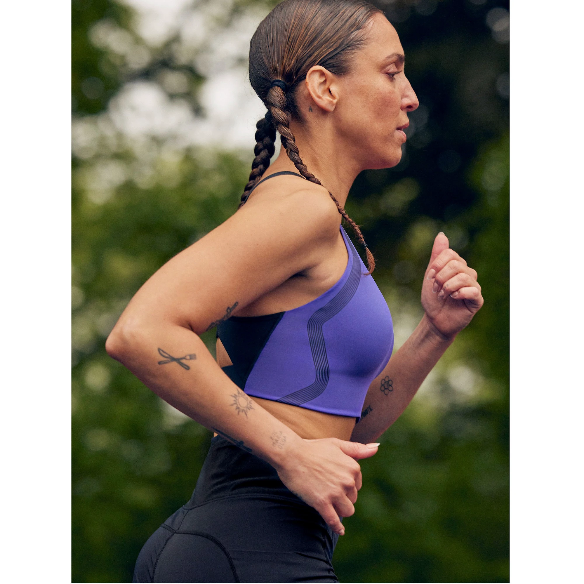12. On Cloud - bustiera sport femei Performance Bra - negru