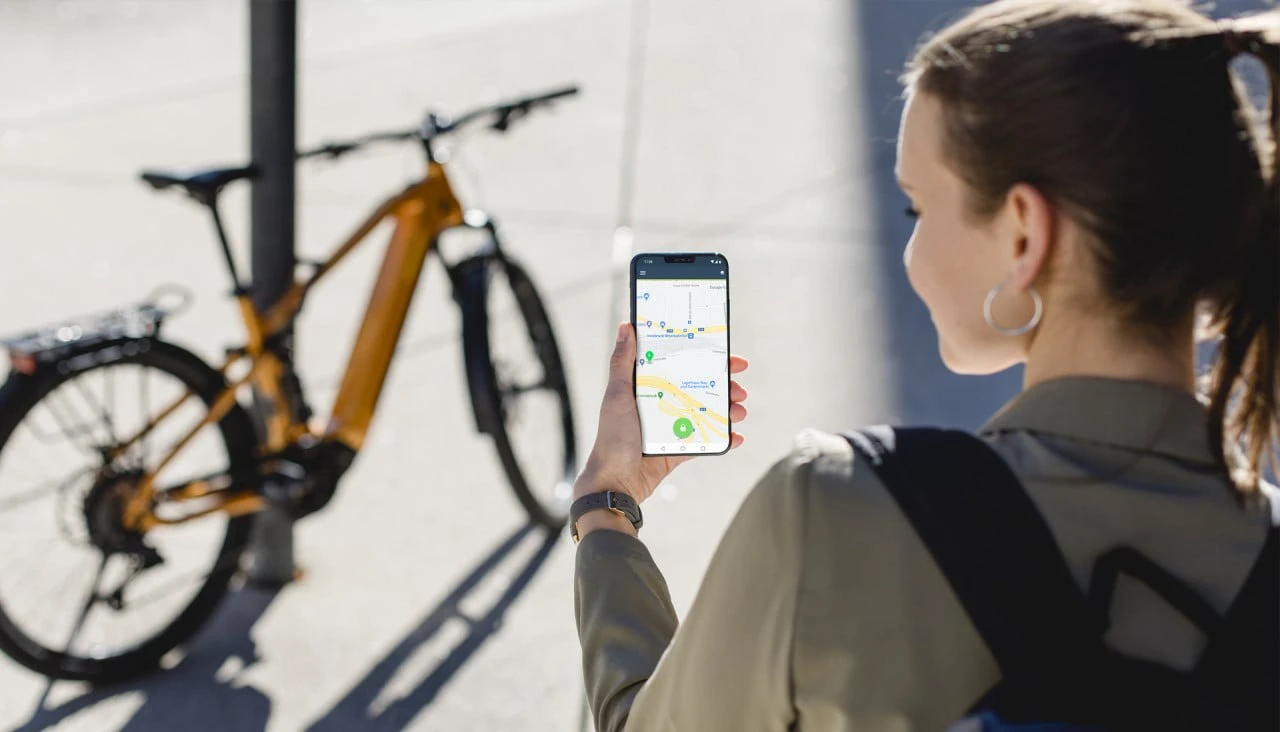 6. Powunity - Specialized - BikeTrax GPS e-Bike Brose