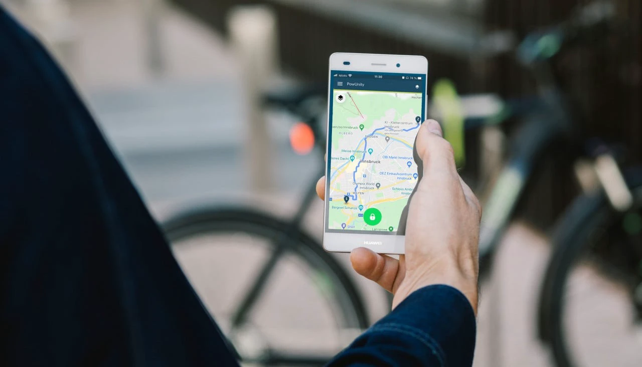 7. Powunity - Specialized - BikeTrax GPS e-Bike Brose