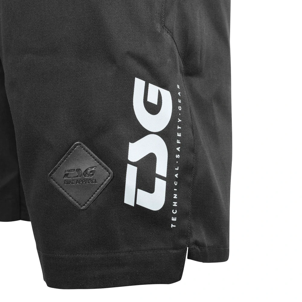 3. Pantaloni scurti TSG MF2 - Black