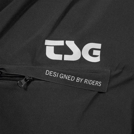 2. Jacheta TSG Corp Anorak - Black