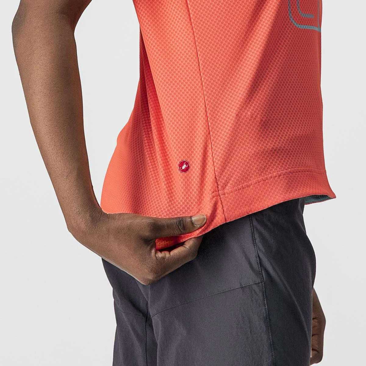 4. Jersey Castelli Trail Tech W de dama Corai