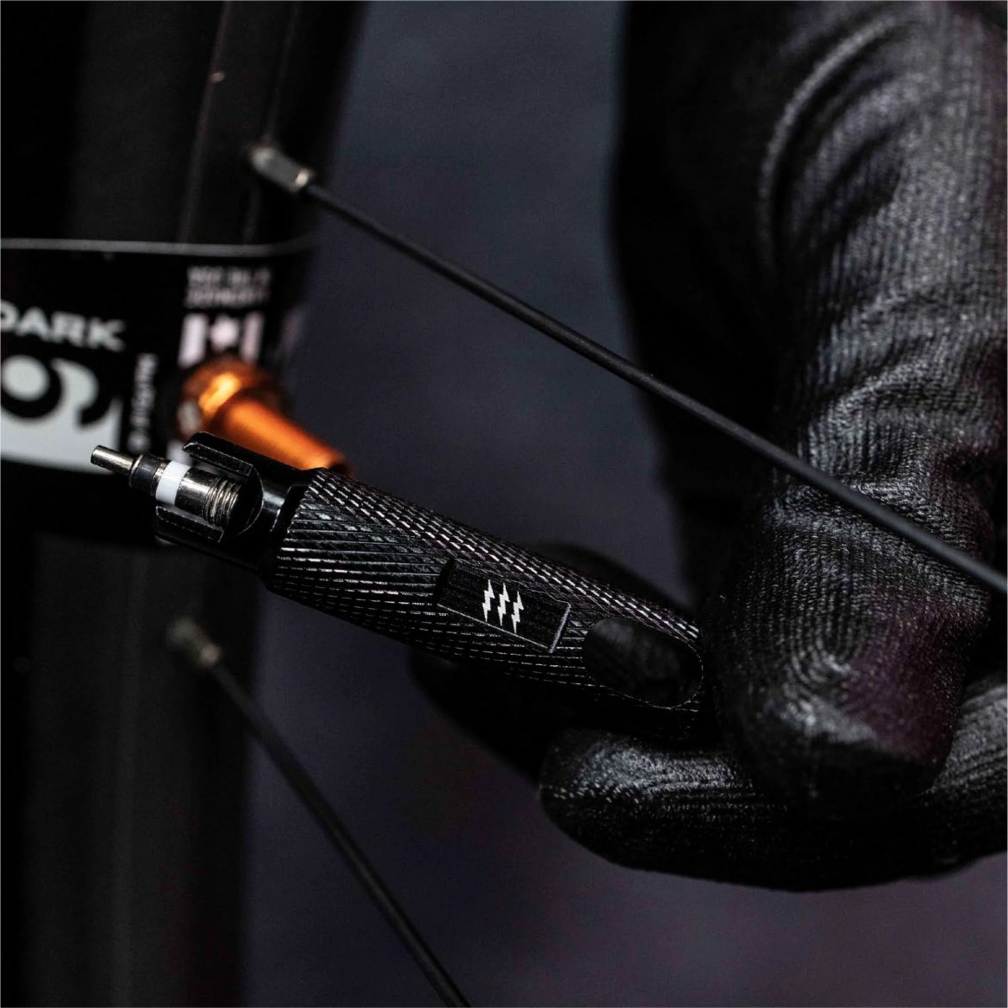 3. Cheie ventile Muc-Off Valve Core Remover
