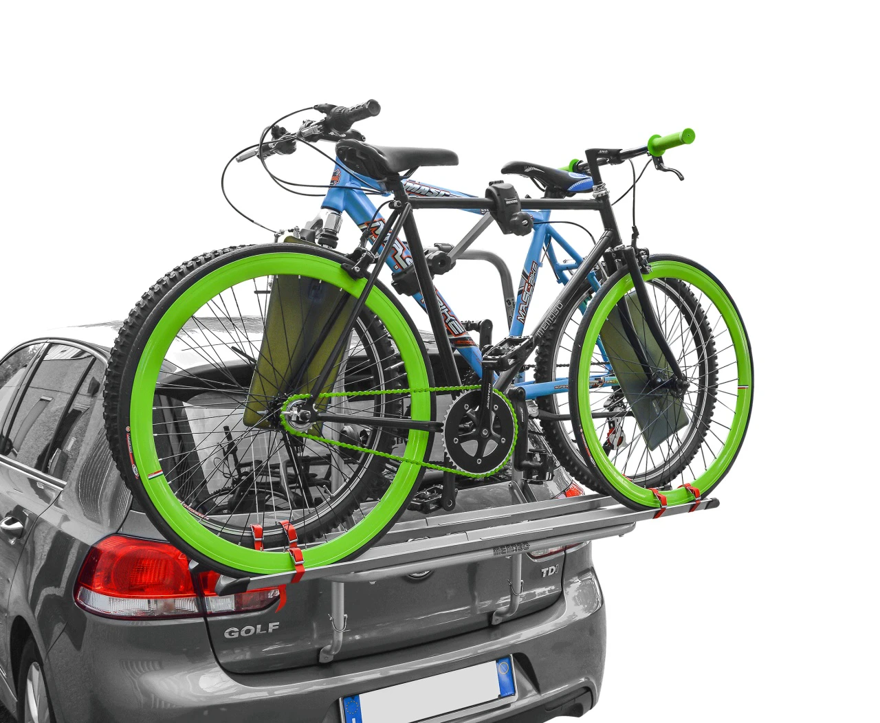 2. Suport biciclete Menabo Logic 2 pentru 2 biciclete cu prindere pe haion