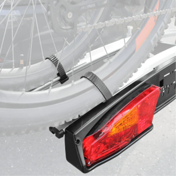 4. Suport biciclete Menabo Merak Eco Plus pentru 3 biciclete cu prindere pe carligul de remorcare