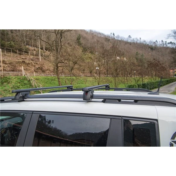 7. Bare transversale Menabo Sherman Black pentru Kia Carens (RS) 2002-2006