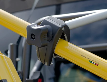 5. Suport biciclete Menabo Orbit 2 pentru 2 biciclete cu prindere pe carligul de remorcare, pliabil