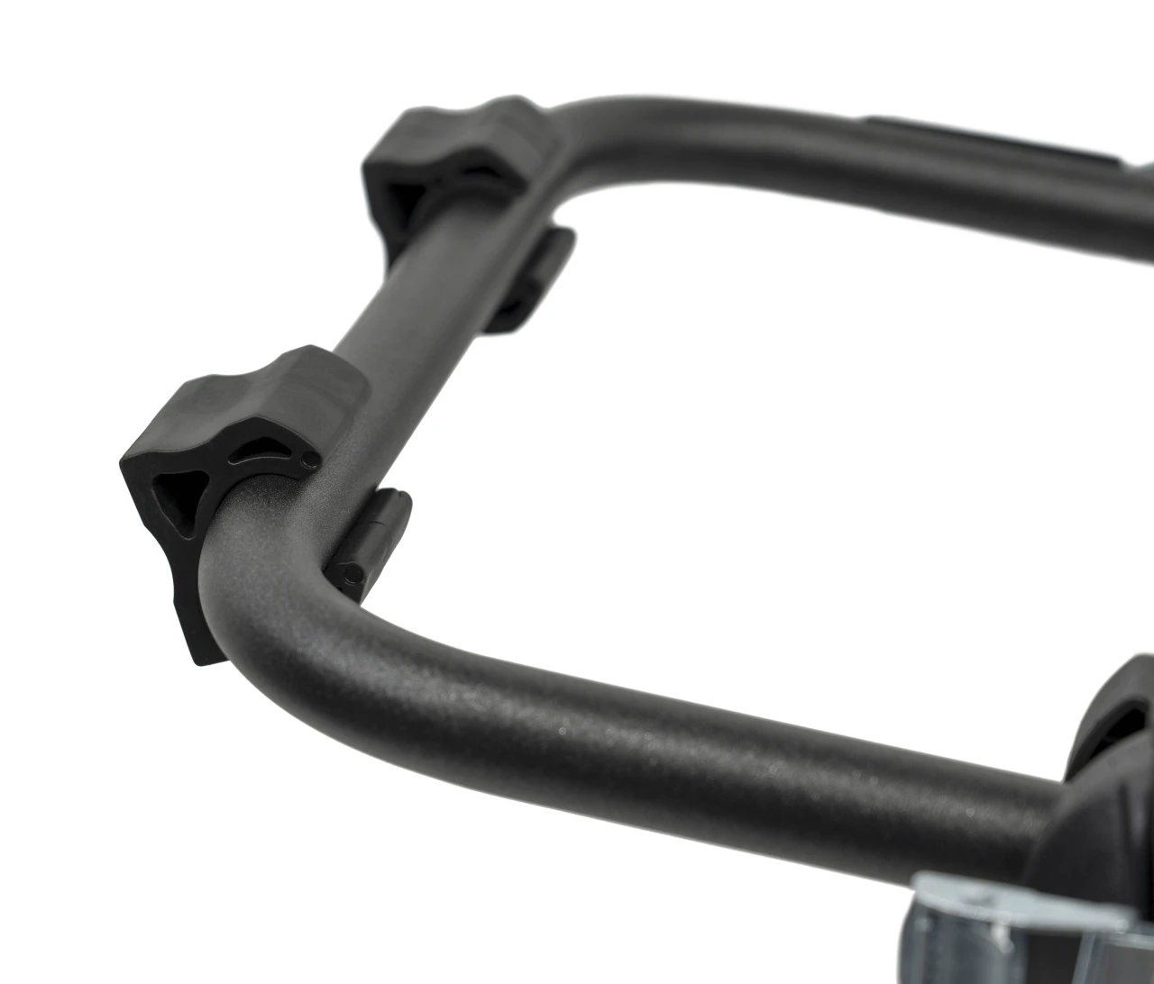 3. Suport biciclete Menabo Mistral pentru 3 biciclete cu prindere pe haion/portbagaj