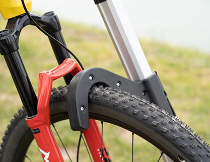 2. Suport depozitat si transportat bicicleta Menabo Snorkel Kickstand