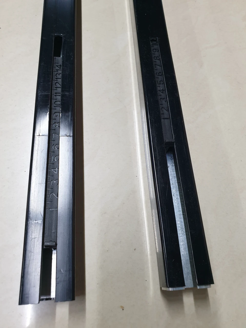 11. Bare transversale Menabo Omega Otel Black M / L Resigilat