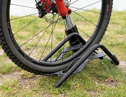 4. Suport depozitat si transportat bicicleta Menabo Snorkel Kickstand