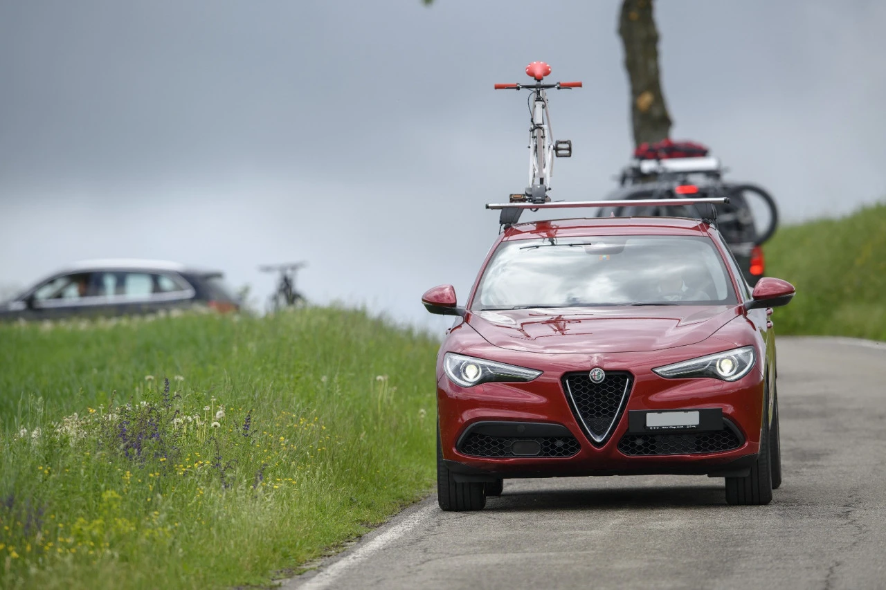 7. Bare transversale Menabo Delta Silver pentru Opel Astra (G), 4 usi, model 1998-2009