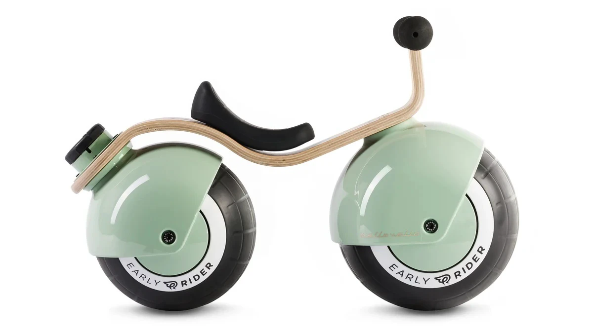 3. BICICLETA DE ECHILIBRU PENTRU COPII, EARLY RIDER GREUTATE 2.8 KG