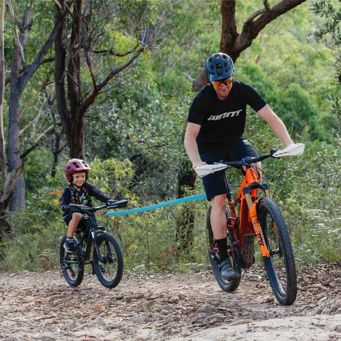 4. Coarda pentru tractare biciclete Kids Ride SHOTGUN cu geanta