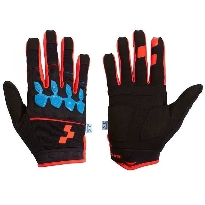 1. MANUSI CUBE RACE ARMOURGEL ACTION TEAM CU DEGETE