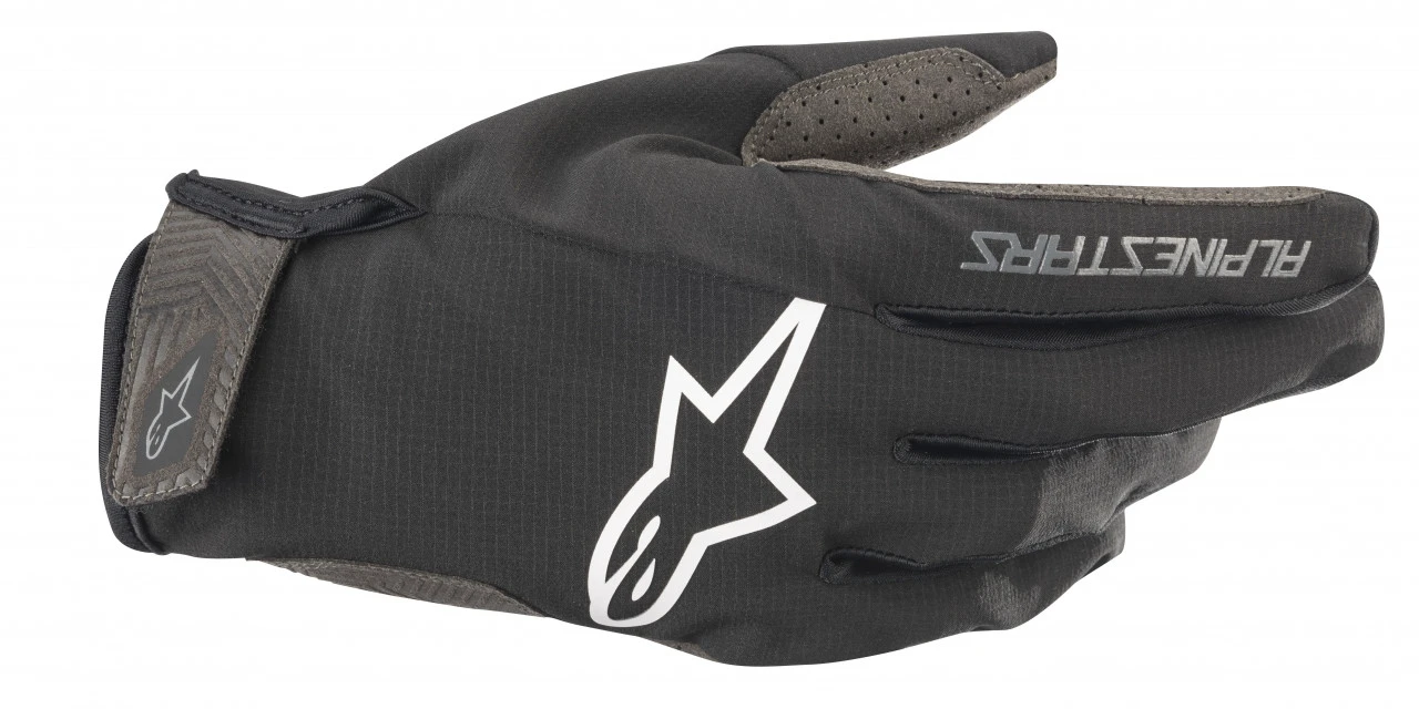 1. Manusi Alpinestars Drop 6.0 Black