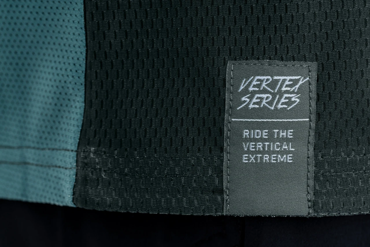 4. Tricou Ciclism CUBE Vertex Round Neck Jersey S/S Greyint