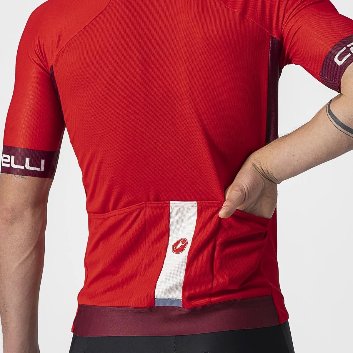 4. Tricou cu maneca scurta Castelli Entrata VI Rosu/Visiniu