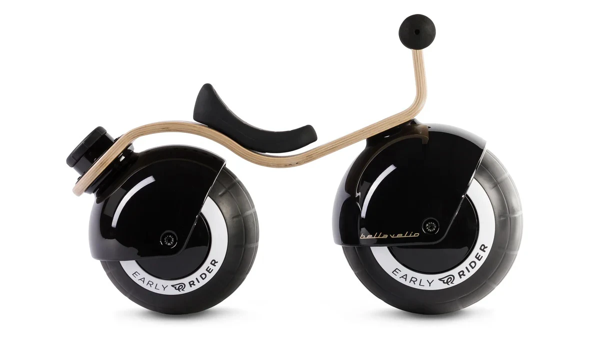 4. BICICLETA DE ECHILIBRU PENTRU COPII, EARLY RIDER GREUTATE 2.8 KG