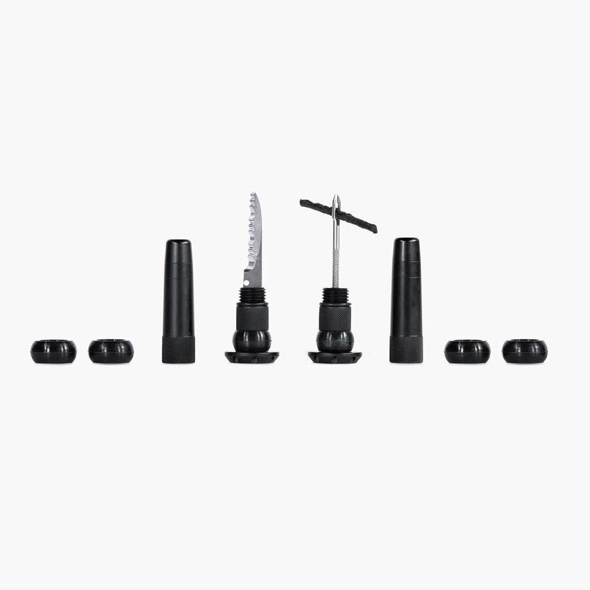 1. Kit reparatie Muc-Off Stealth Tubeless Puncture Plug Negru Mat