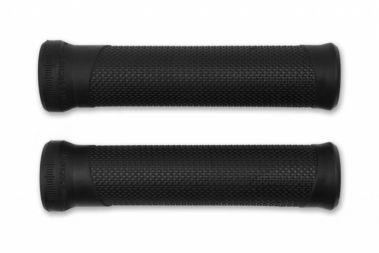 1. MANSOANE ACID GRIPS REACT BLACK