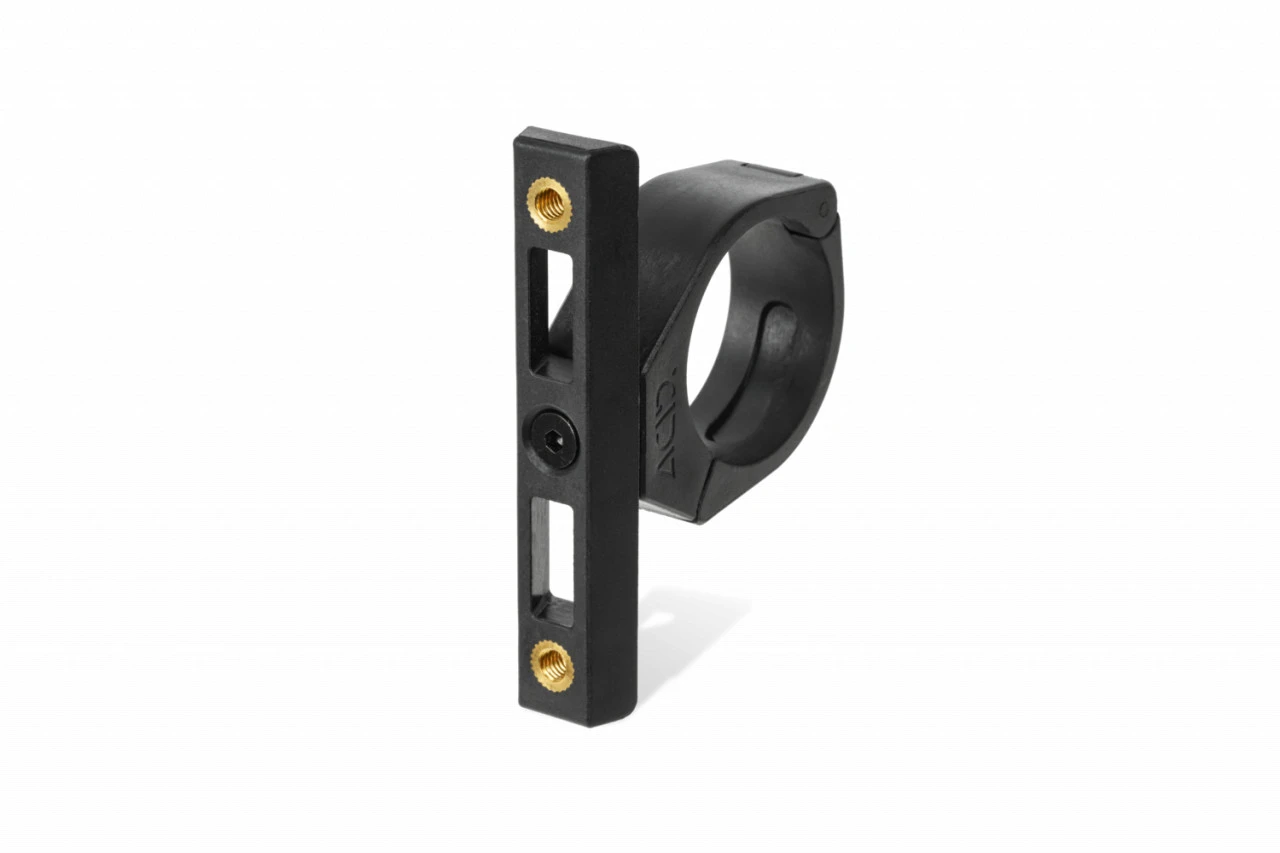 1. ADAPTOR SUPORT BIDON ACID BOTTLE CAGE ADAPTER Black
