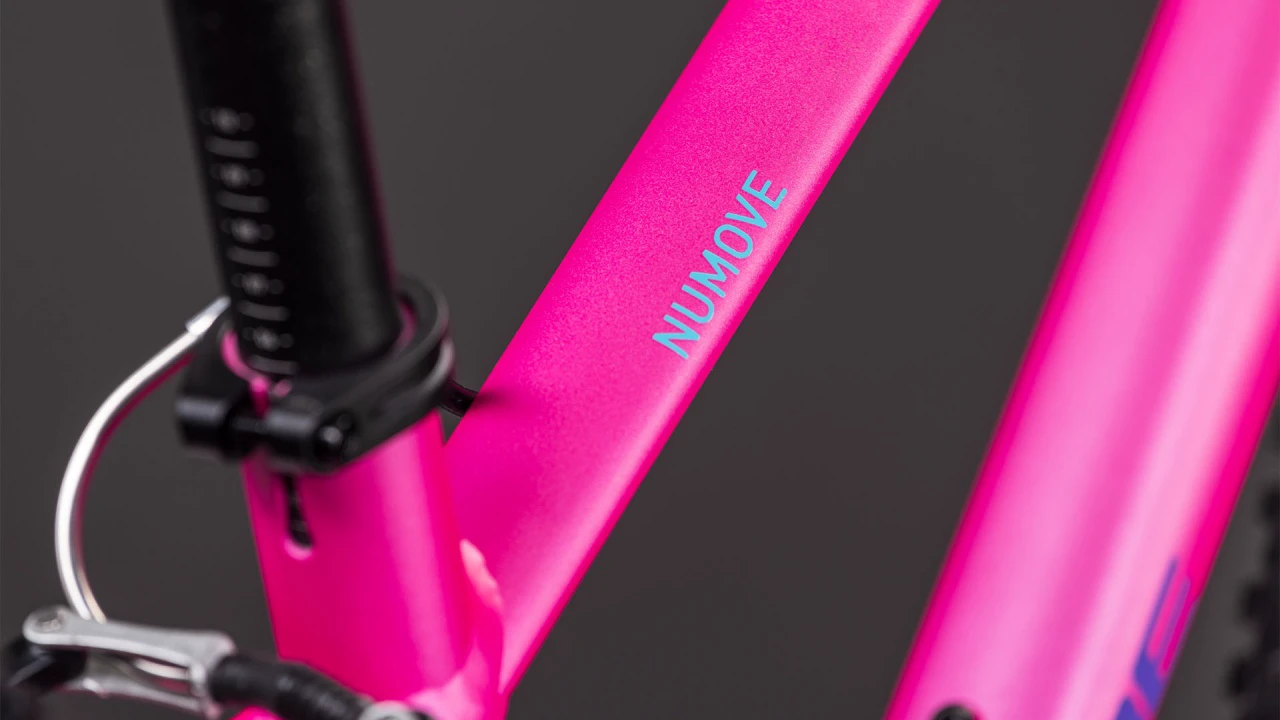 3. BICICLETA COPII CUBE NUMOVE 240 FUCSIA PLUM 2026 roti 24