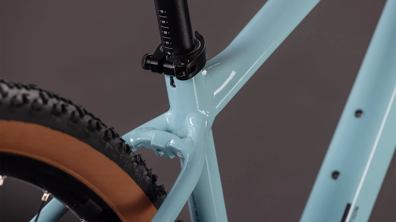 9. BICICLETA MTB Hardtail CUBE REACTION SLX TEALGREY BLACK