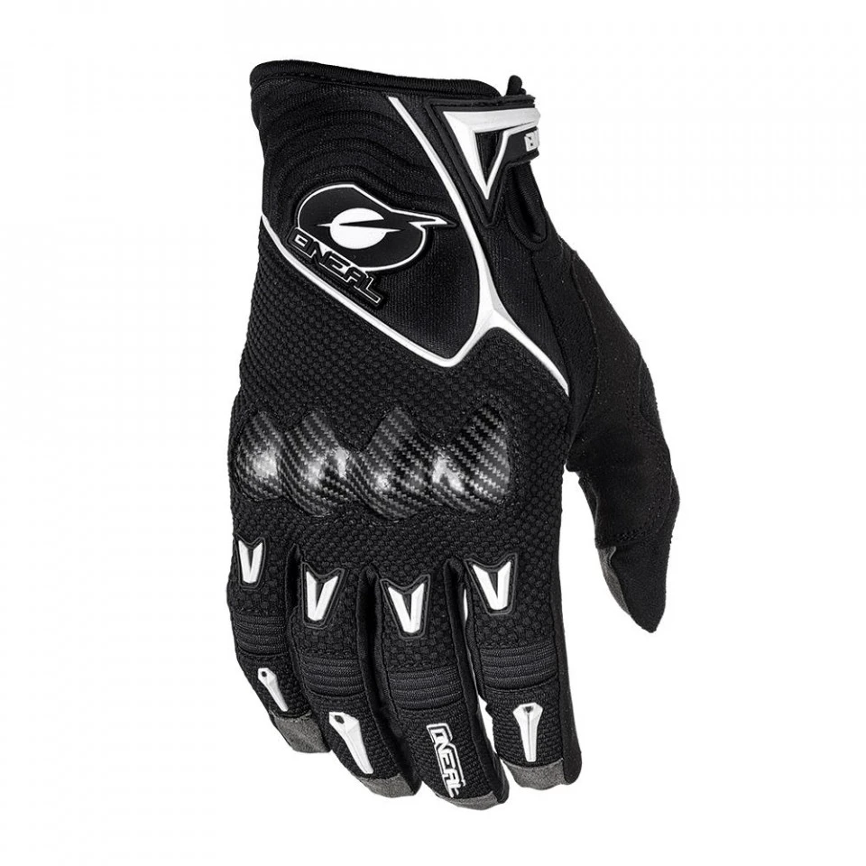 1. Manusi O'Neal Butch Carbon XL