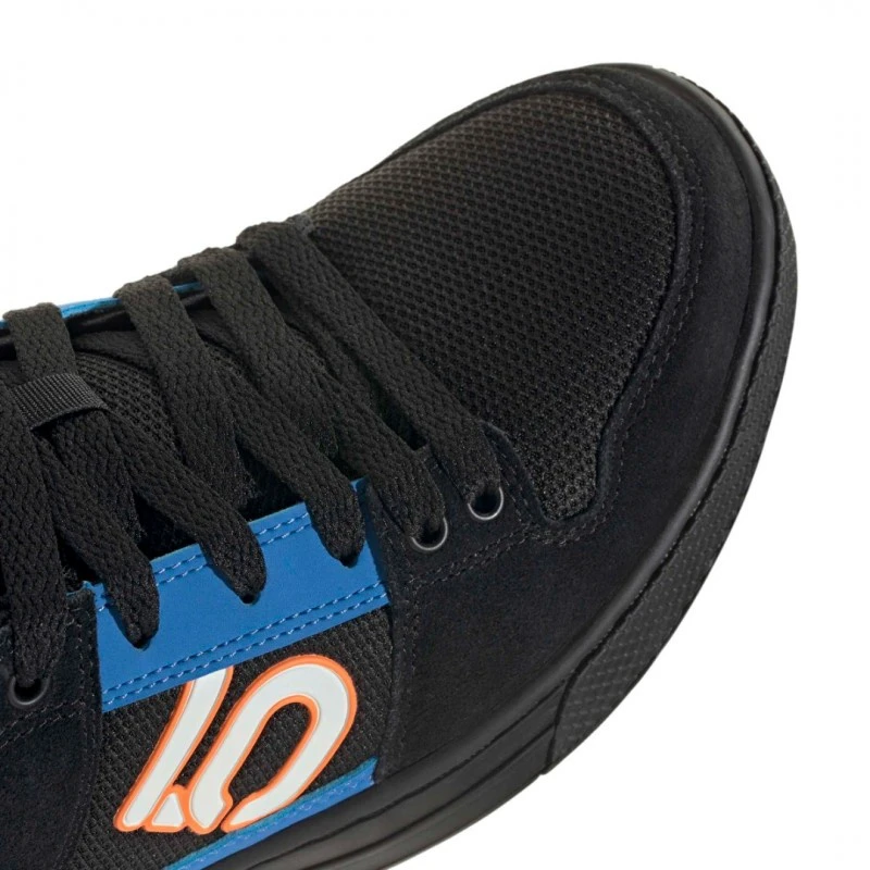3. PANTOFI pentru Bicicleta FIVETEN FREERIDER CORE BLACK BLUE