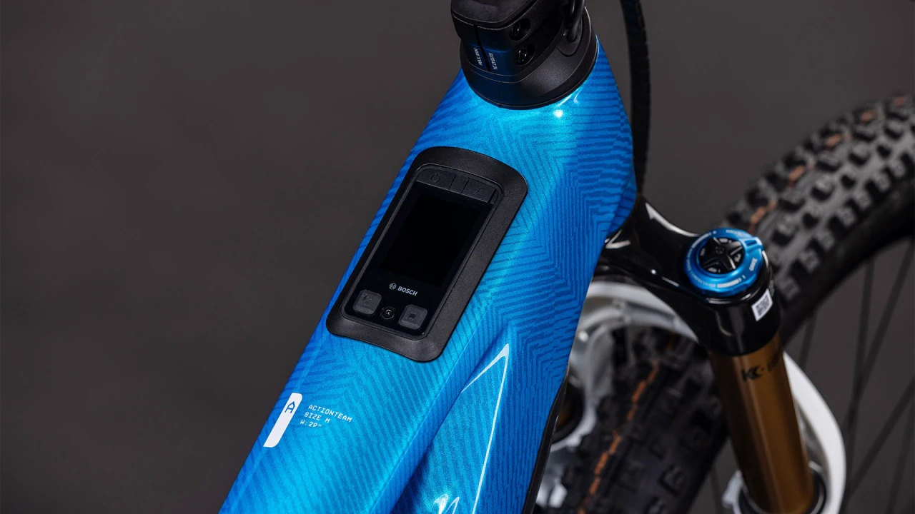 5. BICICLETA ELECTRICA CUBE STEREO HYBRID ONE44 HPC AT 800 ACTIONTEAM