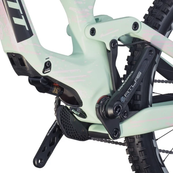 7. BICICLETA MTB FULL SUSPENTION SCOTT GAMBLER RC model 2026