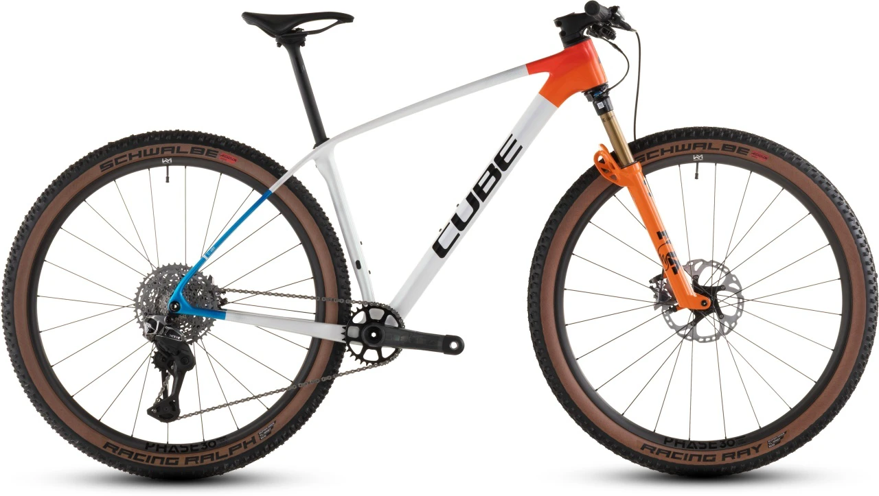 1. BICICLETA MTB Hardtail CUBE PHENIX C:68X SLX TEAMLINE