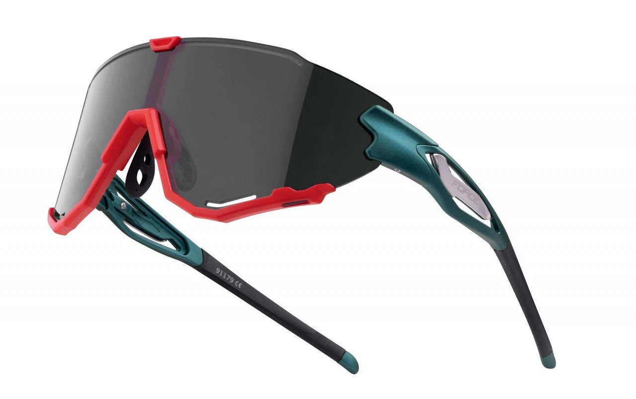 1. Ochelari Force Creed, lentila neagra oglinda, rosu petrol
