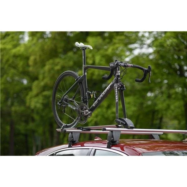 9. Suport bicicleta Menabo Pro Tour cu prindere pe bare transversale de furca