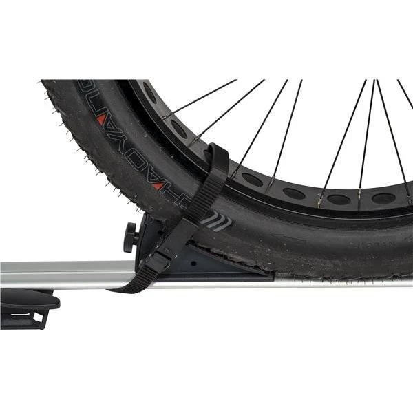 10. Suport bicicleta Menabo Pro Tour cu prindere pe bare transversale de furca