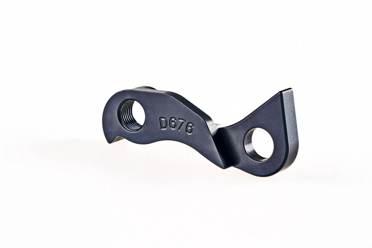 1. Ureche Cadru PILO D676 BH
