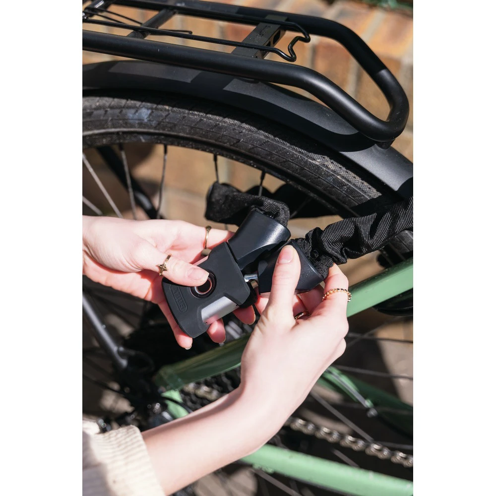 3. ANTIFURT DE BICICLETA ABUS YARDO LANT 780/85 NEGRU