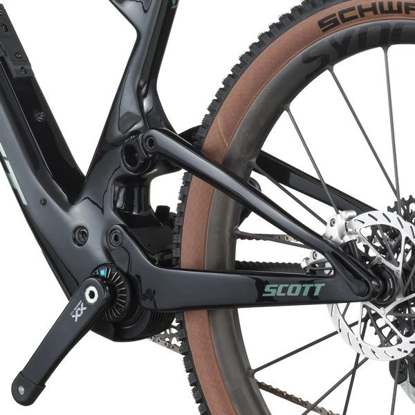 8. BICICLETA ELECTRICA FULL SUSPENTION SCOTT LUMEN 900SL