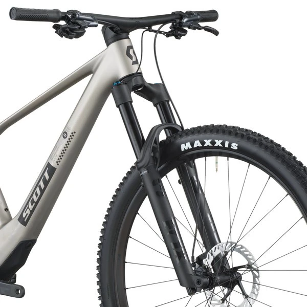 5. BICICLETA MTB FULL SUSPENTION SCOTT SPARK 910 model 2026