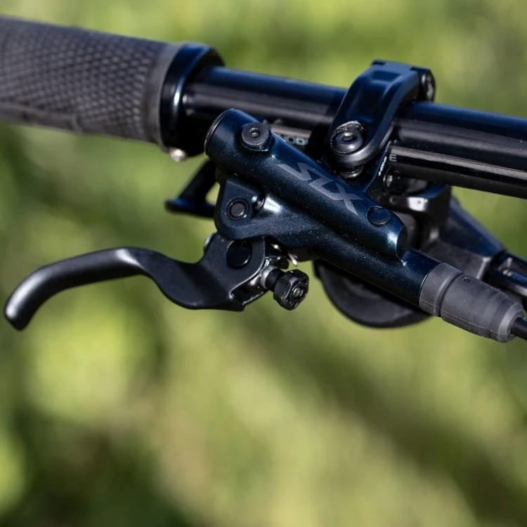 2. Frana disc hidraulica SHIMANO SLX BL-M7100 (L) + BR-M7100 (F) - placute resin