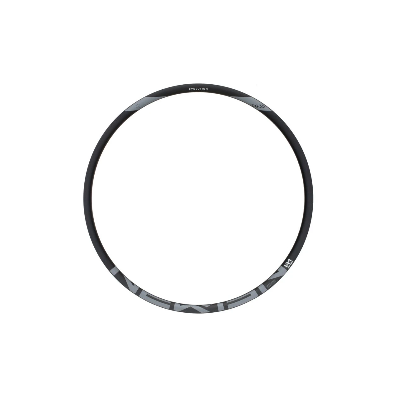 1. JANTA NEWMEN EVOLUTION E.G.35 29" Black Grey 32 gauri