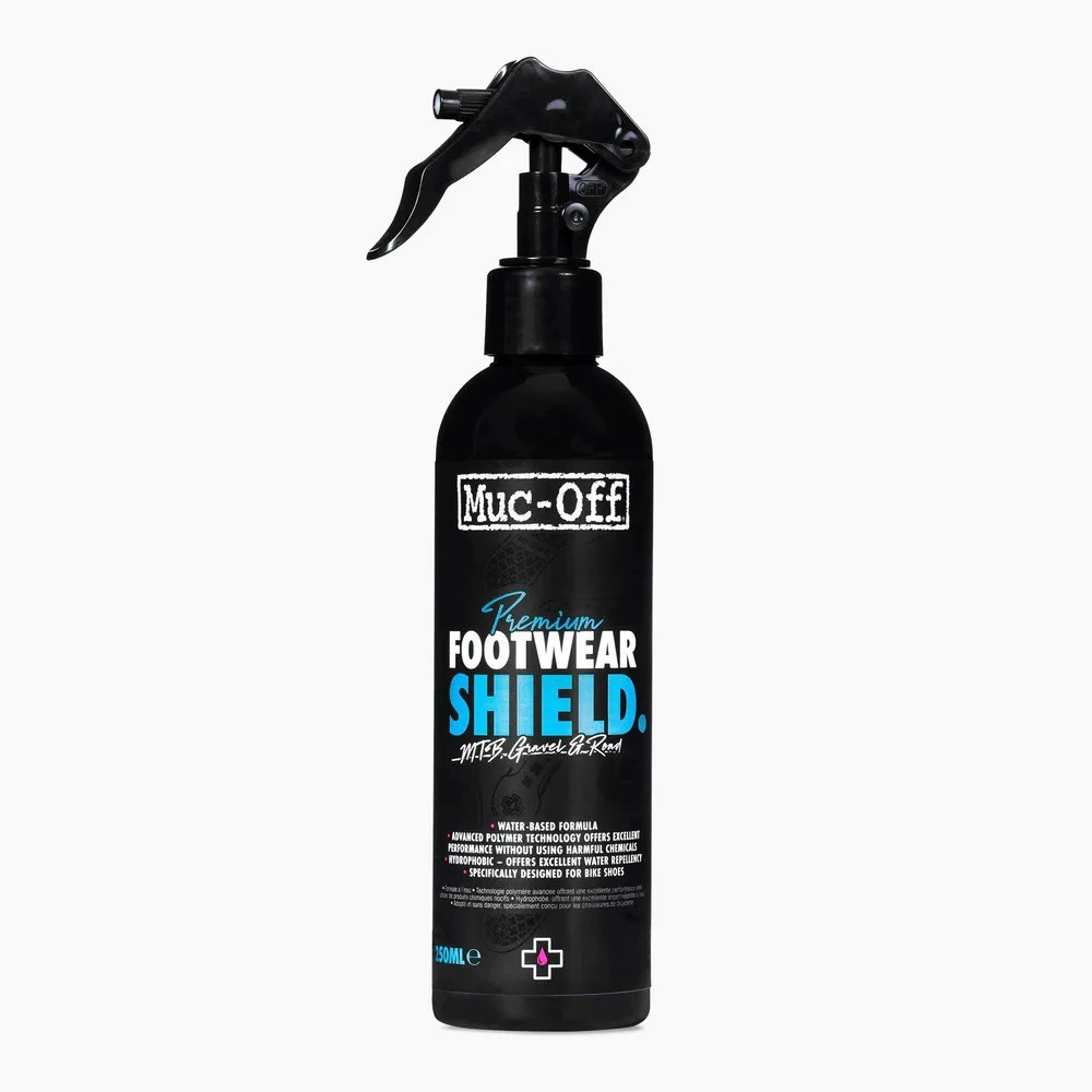 3. Kit pentru curatare incaltaminte Muc-Off Premium Bike Shoe Care Kit
