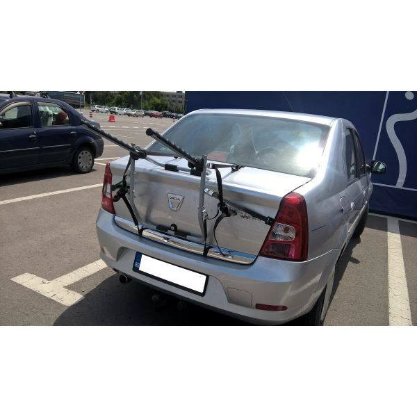 3. Suport pentru 3 biciclete cu prindere pe haion/portbagaj Menabo Biki