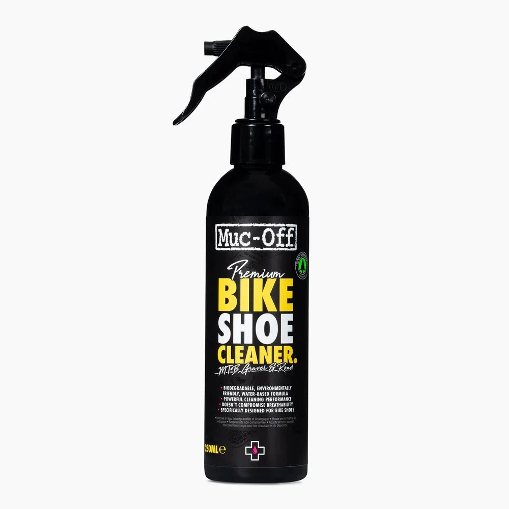 4. Kit pentru curatare incaltaminte Muc-Off Premium Bike Shoe Care Kit